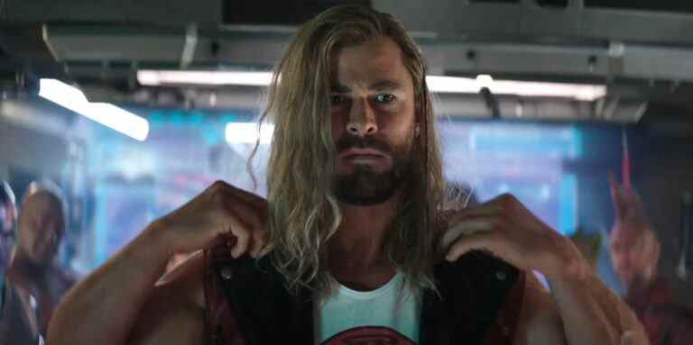 Chris Hemsworth explique comment Thor a changé dans le MCU

