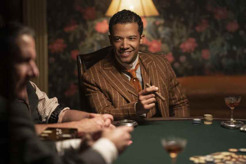 Jacob Anderson comme Louis De Pointe Du Lac - Entretien avec le vampire