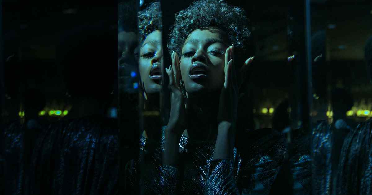 Revue de beauté: le faux film Whitney Houston de Netflix manque ses battements clés
