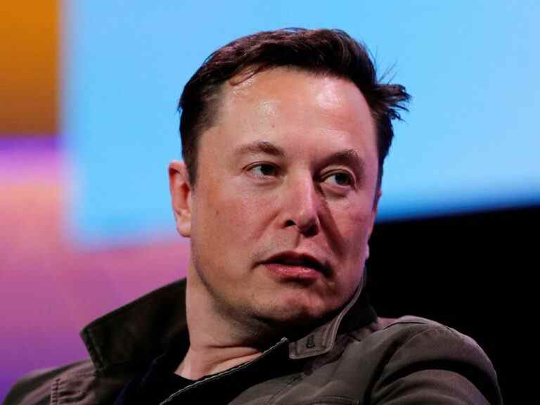 Elon Musk prévoit d’augmenter « de manière significative » les allocations de garde d’enfants dans ses entreprises