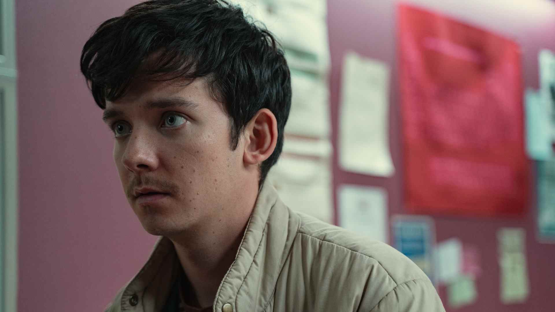 Asa Butterfield dans Sex Education saison 3