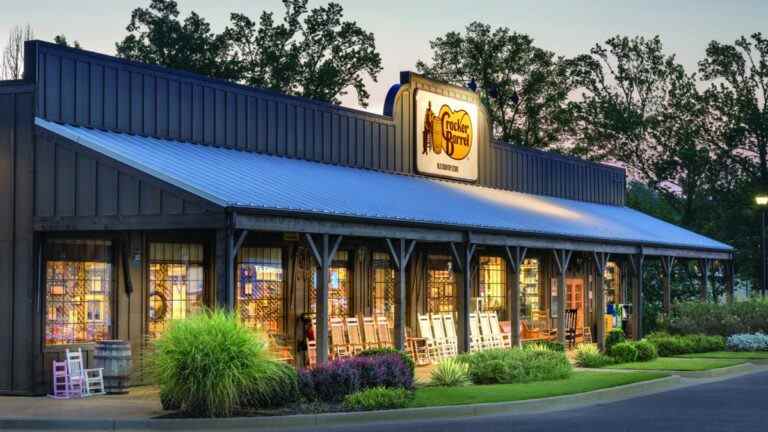 Cracker Barrel commencera à vendre des bandes dessinées – enfin, une – cette saison des fêtes