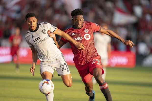 Les tremblements de terre gâchent la soirée de sortie de Criscito pour le Toronto FC avec un but de temps supplémentaire