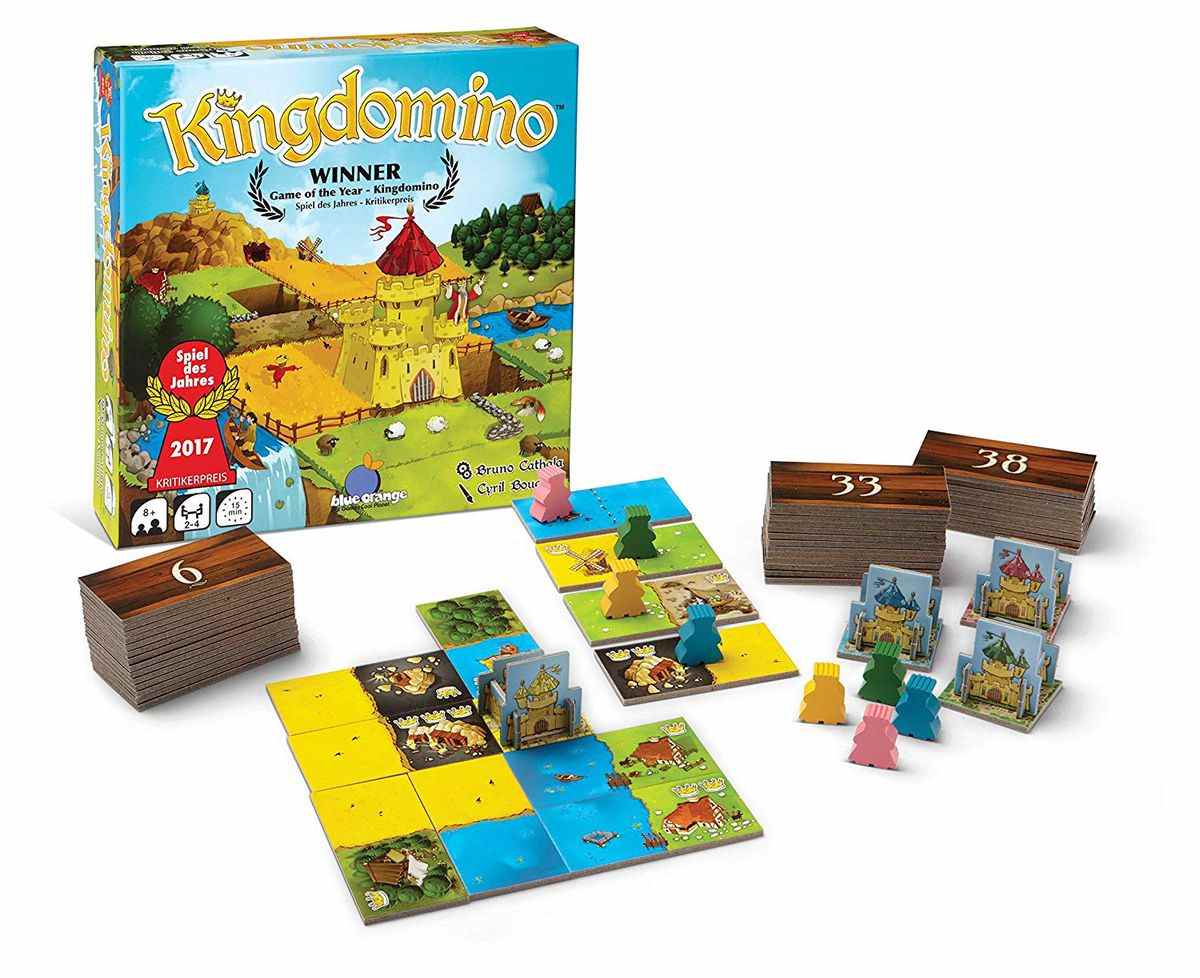 Boîte et contenu du jeu de société Kingdomino