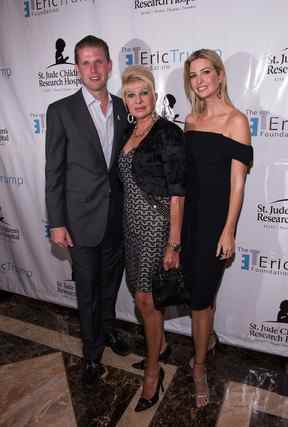 Eric Trump, Ivana Trump et Ivanka Trump assistent au 8e tournoi de golf annuel Eric Trump au Trump National Golf Club Westchester le 15 septembre 2014 à Briarcliff Manor, New York.