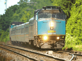 Via Rail prévient que les voyages à travers le Canada pourraient être suspendus la semaine prochaine en raison d'une grève potentielle.