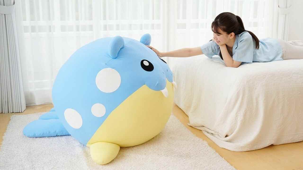 Pokémon Center Japan vend un très gros et très rond Spheal
