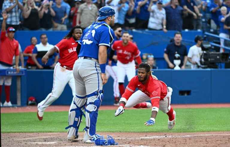 Les Blue Jays frappent quatre coups sûrs consécutifs en 10e manche pour une victoire de retour contre les Royals