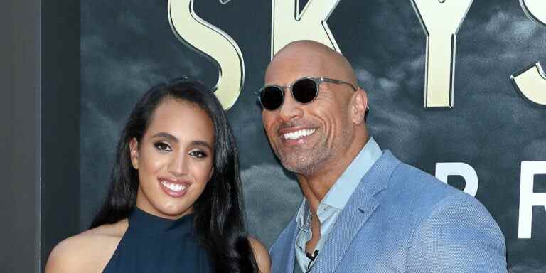 Dwayne 'The Rock' Johnson réagit aux débuts de sa fille à la WWE

