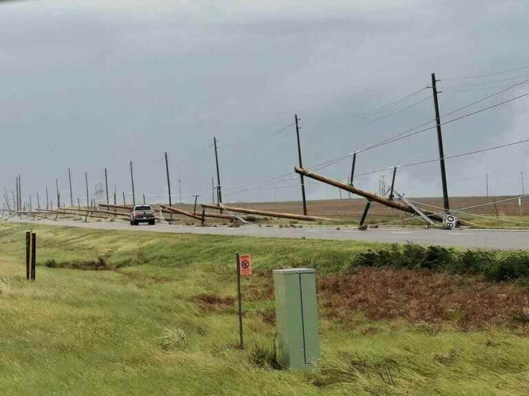 Un violent orage frappe la région de Medicine Hat, coupant l’électricité à des milliers d’Albertains