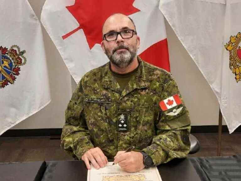 Un officier supérieur fait face à des accusations militaires pour « relation inappropriée »