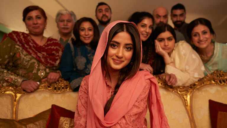  Sajal Aly : premier aperçu de la star pakistanaise à Toronto Titre " Qu'est-ce que l'amour a à voir avec ça ?"  Révélé (EXCLUSIF) Les plus populaires doivent être lus Inscrivez-vous aux newsletters Variété Plus de nos marques
	
	
