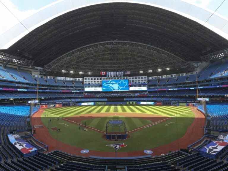 Le Rogers Centre reçoit une refonte de 300 millions de dollars pendant les saisons mortes des Blue Jays