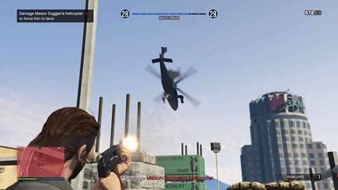 Un hélicoptère en fuite dans Operation Paperclip dans la mise à jour GTA Online Criminal Enterprises.