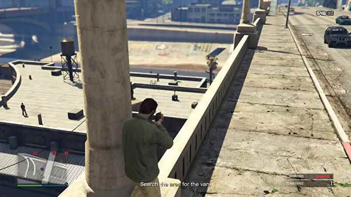 Tirer sur Jammer C dans GTA Online Criminal Enterprises.