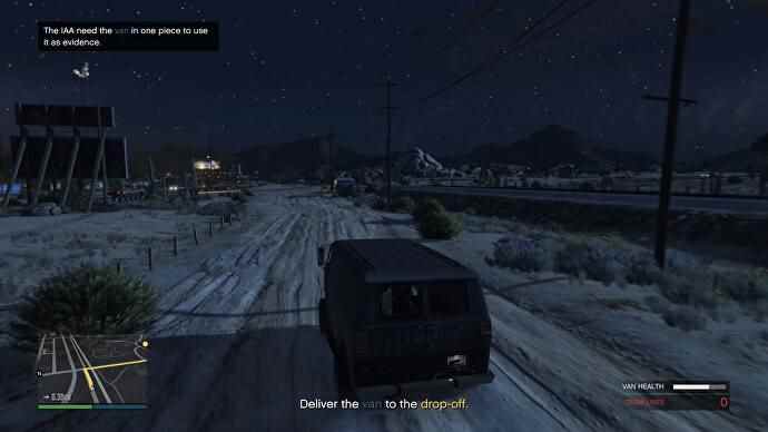 L'escapade en van sur l'autoroute dans la mission GTA Online Criminal Enterprise Counter Intelligence