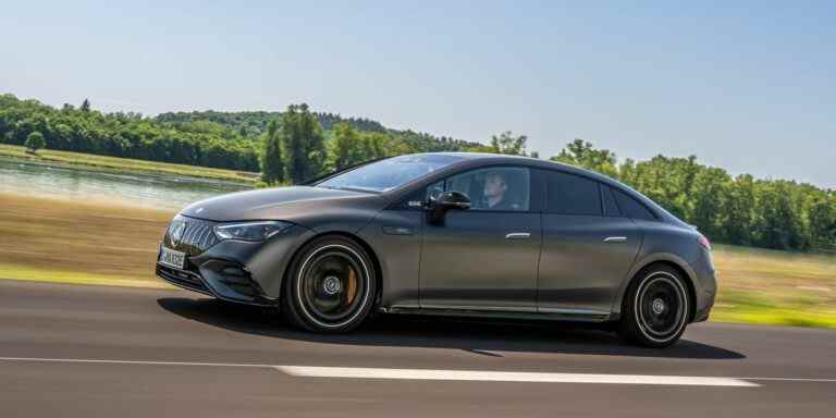 2023 Mercedes-AMG EQE53 apporte plus de vitesse que d’excitation