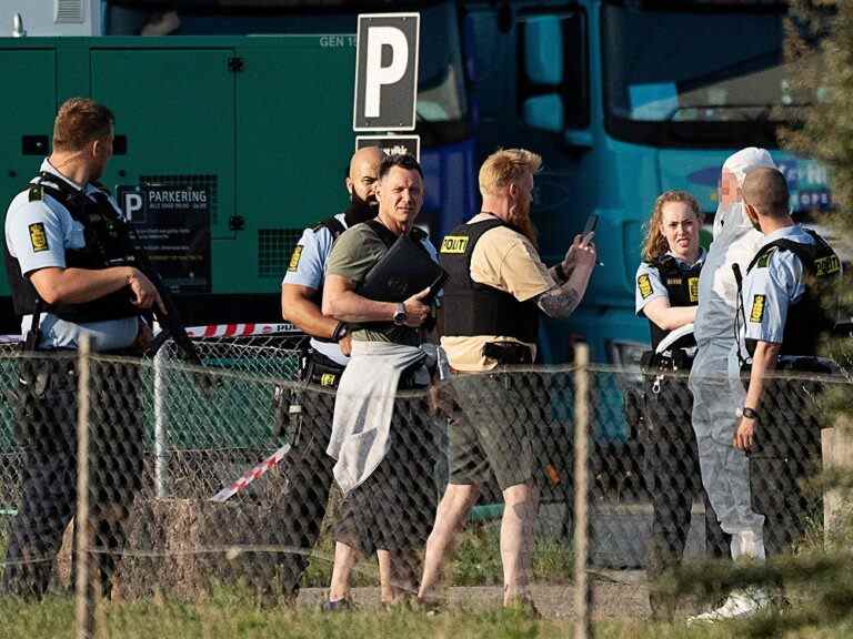 3 morts et 3 grièvement blessés dans une fusillade au centre commercial du Danemark