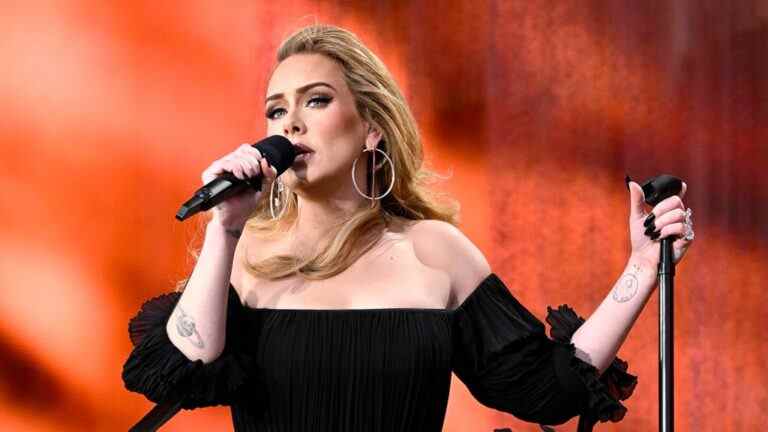 Adele ne regrette pas d'avoir reporté sa résidence à Las Vegas : "Je maintiens cette décision"
