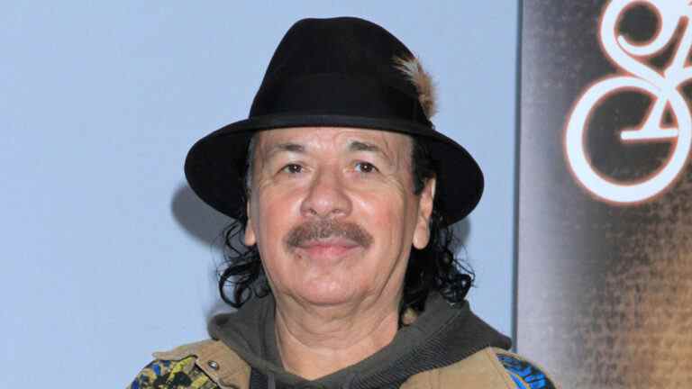 Carlos Santana s'évanouit sur scène dans le Michigan Les plus populaires doivent être lus Inscrivez-vous aux newsletters Variété Plus de nos marques
	
	
