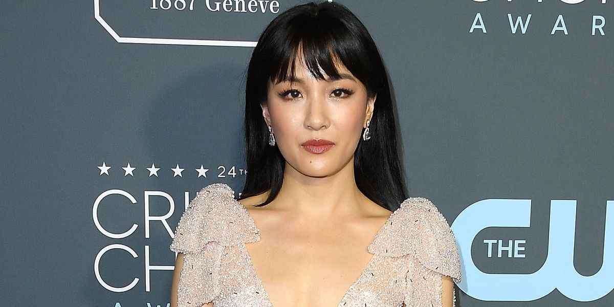 Constance Wu de Crazy Rich Asians dit qu'elle a tenté de se suicider après le contrecoup de Fresh Off the Boat

