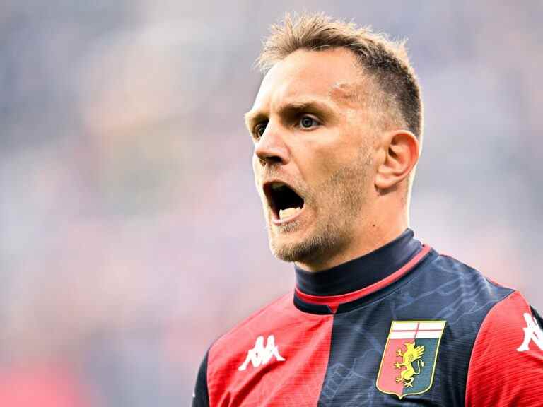 Criscito officiellement membre du TFC, refusant un poste d’administrateur à Gênes pour signer au TO