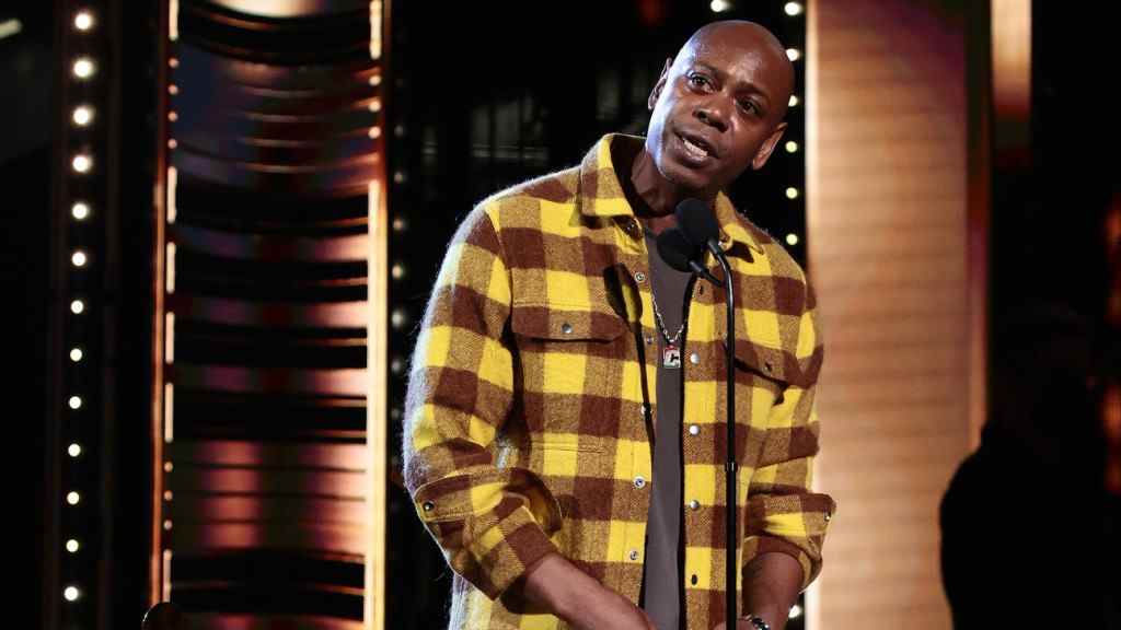 Dave Chappelle, public surprise de chèvre en direct au Kevin Hart-Chris Rock Show à New York
