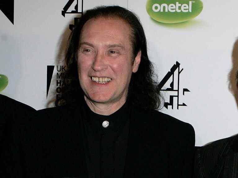 Dave Davies de Kinks : les extraterrestres m’ont interdit d’avoir des relations sexuelles