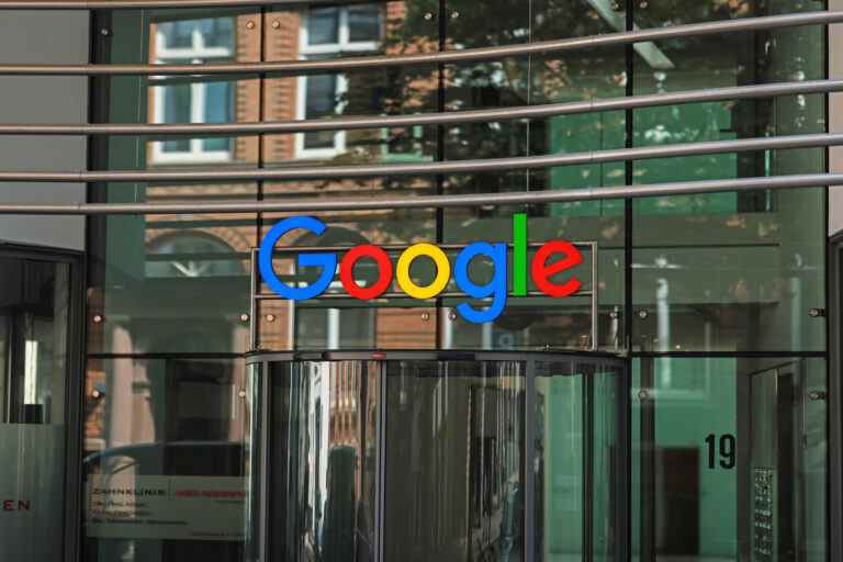 Des groupes de consommateurs de l’UE déposent une plainte contre Google pour pratiques d’inscription « trompeuses »