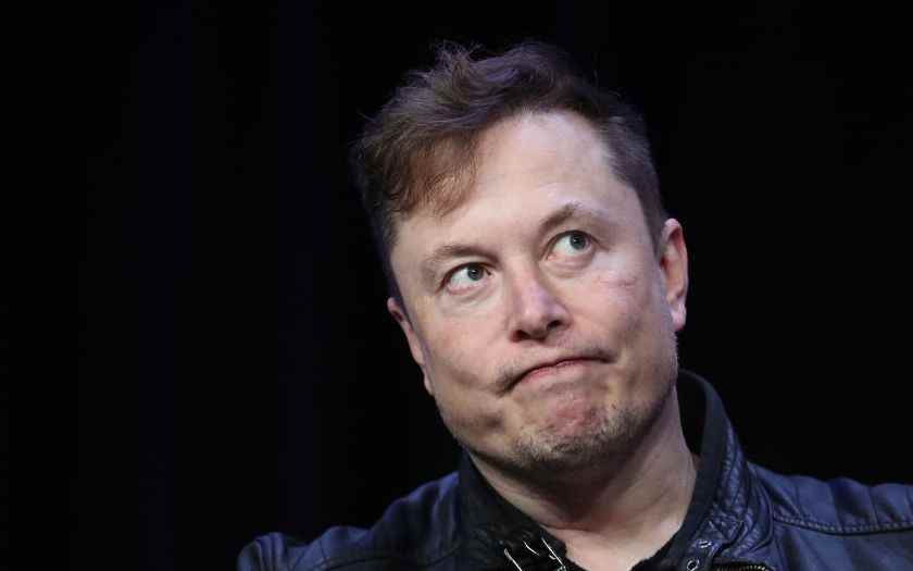 Elon Musk tente de renflouer son achat sur Twitter
