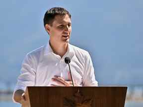 Le premier ministre Justin Trudeau sur l'île Bowen en Colombie-Britannique