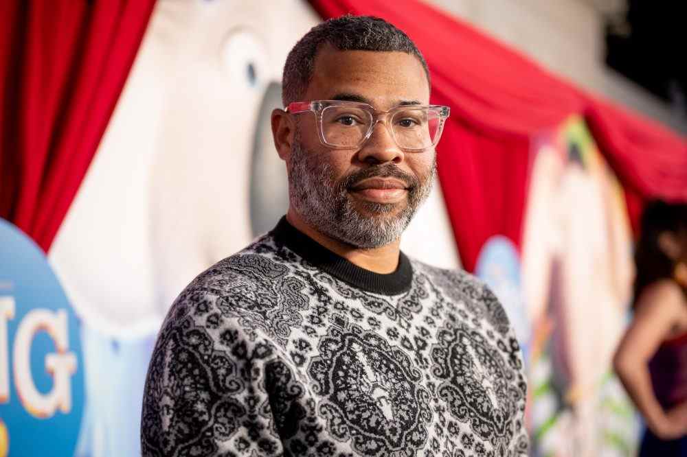 Jordan Peele arrête un fan qui l'appelait le meilleur réalisateur d'horreur de tous les temps : Je ne « tolérerai pas la calomnie de John Carpenter »
	
	
