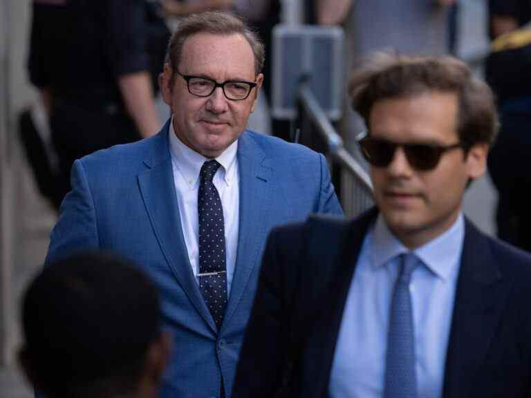 Kevin Spacey se retire du film Gengis Khan après des accusations d’agression sexuelle