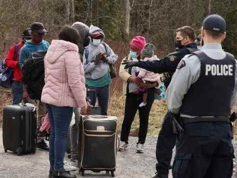 LILLEY: Le gouvernement fédéral permet à l’immigration illégale de prospérer alors que le système juridique échoue