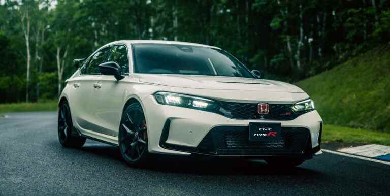 La Honda Civic Type R 2023 a un look atténué, des éléments réglés