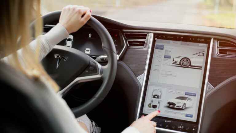 La nouvelle fonctionnalité Tesla améliorera votre trajet – mais Ford le fait déjà mieux