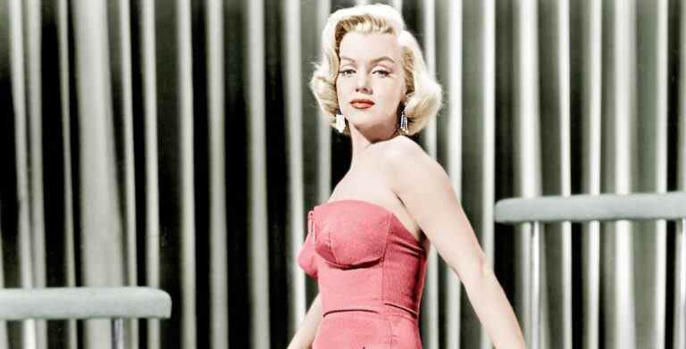 Marilyn Monroe: Movie Box Sets and Other Great Merchandise to Buy