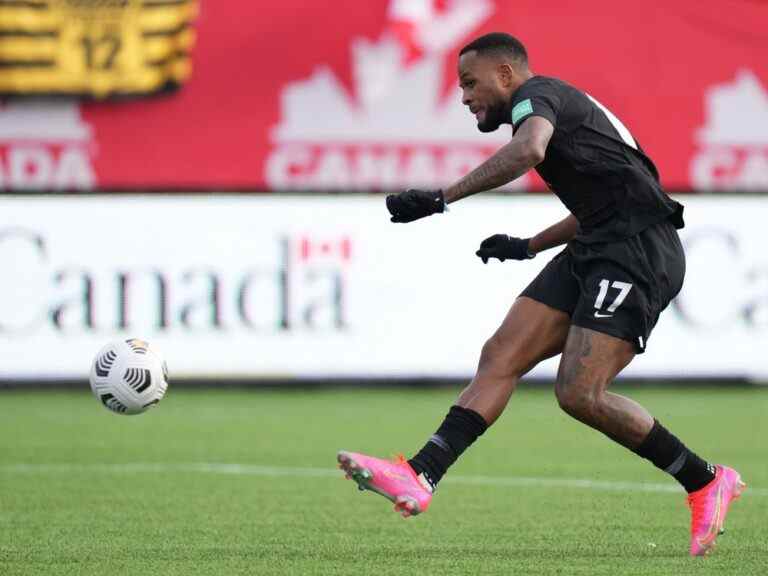 L’attaquant vedette canadien Cyle Larin quitte le Besiktas turc pour le Club belge de Bruges