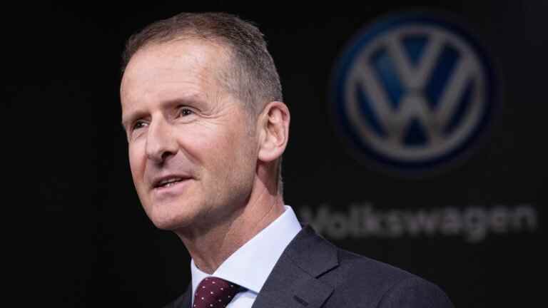 Le PDG de Volkswagen, Herbert Diess, est absent, le PDG de Porsche prend le relais