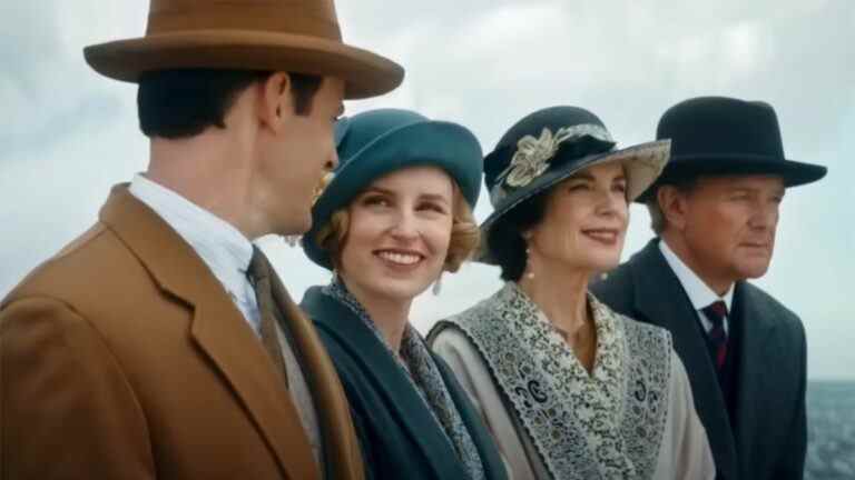  Le créateur de costumes de Downton Abbey travaille avec la franchise depuis des années.  Cependant, une nouvelle ère est venue avec des défis "les plus étranges"
