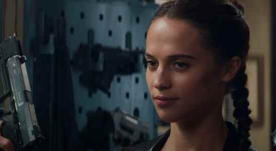 Le film Tomb Raider est en vente alors que MGM et la star de la série Alicia Vikander abandonnent