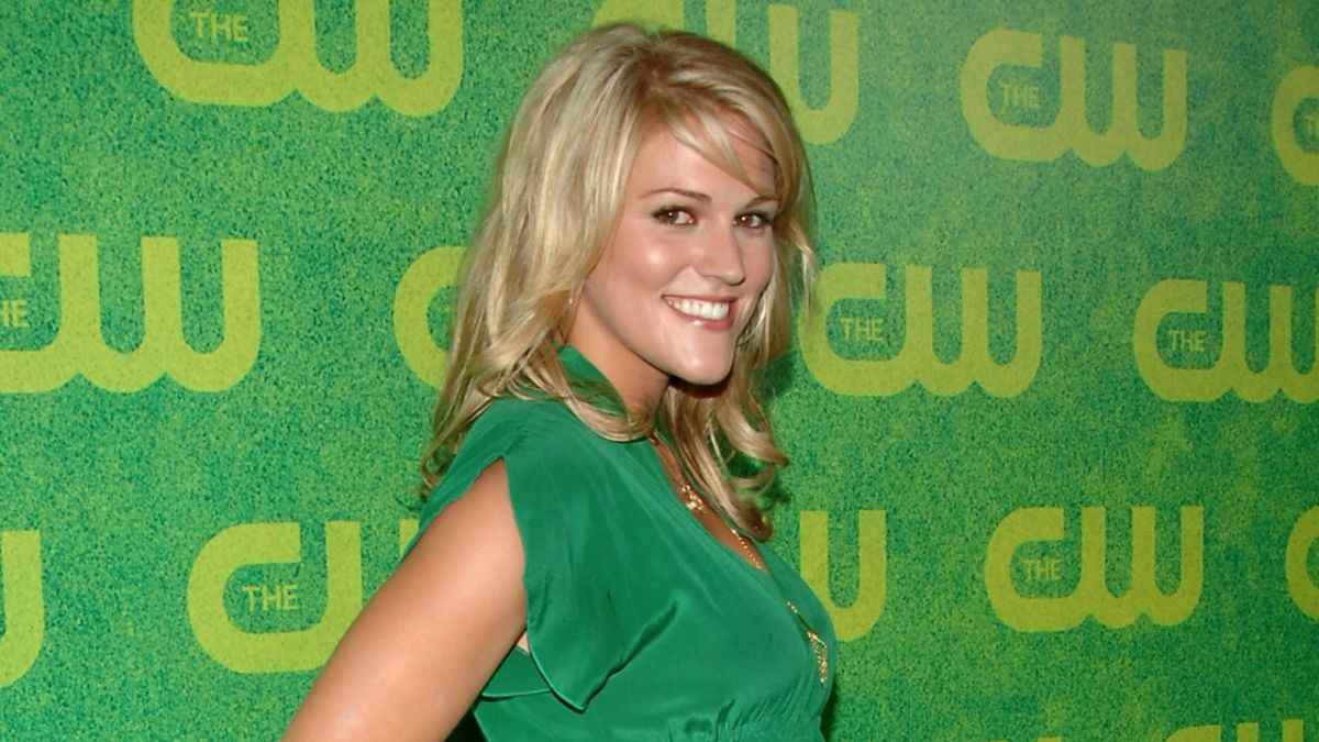 Le mari de One Tree Hill Star meurt après avoir été frappé par la foudre
