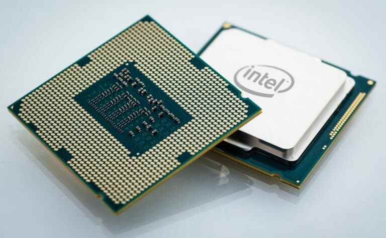 Le processeur phare Raptor Lake d’Intel fait tomber les mâchoires alors que l’overclocking épique de 6,5 GHz est divulgué