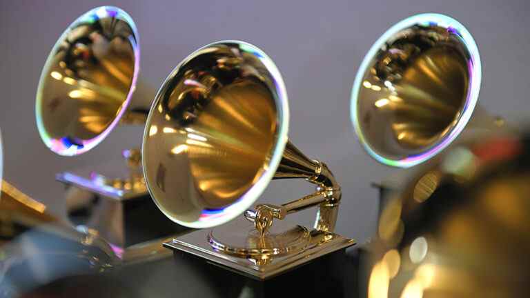 Les Grammy Awards annoncent les dates clés de la course 2023 Les plus populaires doivent être lus Inscrivez-vous aux newsletters Variety Plus de nos marques
	
	
