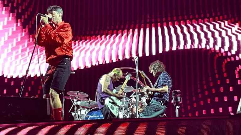 Les Red Hot Chili Peppers annoncent un nouvel album lors de l'ouverture de la tournée Soggy Denver : la revue de concert Les plus populaires doivent être lues Inscrivez-vous aux newsletters Variety Plus de nos marques
	
	
