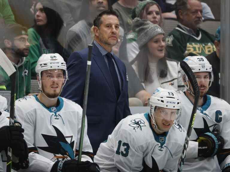 Les Sharks congédient l’entraîneur-chef Bob Boughner et ses assistants