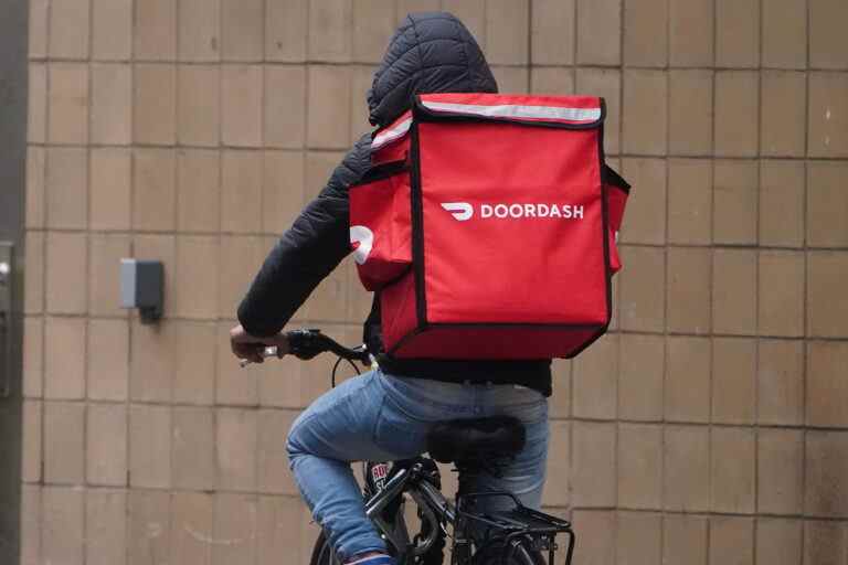 DoorDash licencie environ 1 250 employés d’entreprise