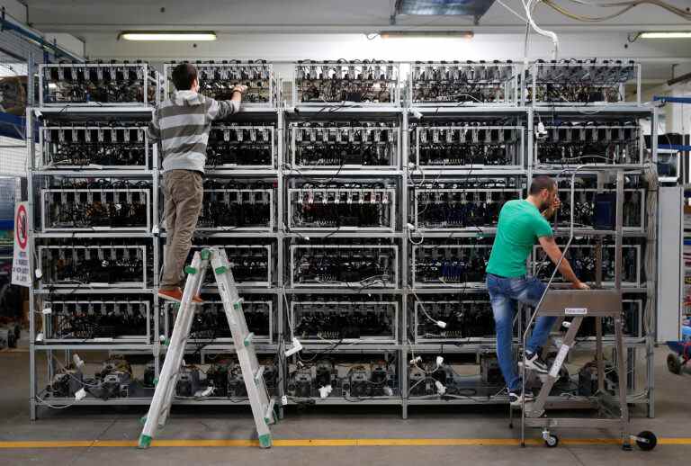 Les législateurs démocrates veulent que les régulateurs fédéraux surveillent la consommation d’énergie et les émissions de crypto-minage