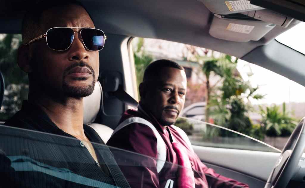 Martin Lawrence dit que Will Smith Slap ne tuera pas 'Bad Boys 4' : 'Nous en avons au moins un de plus' Les plus populaires doivent être lus
	
	
