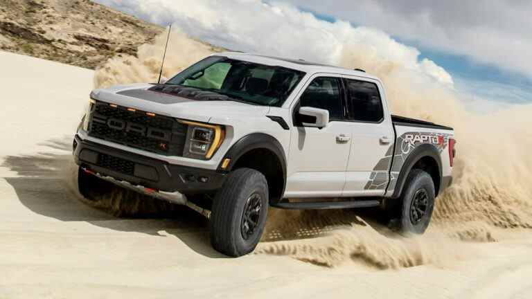 Mises à jour du Ford F-150 2023 : Tremor obtient un V8 de 5,0 litres, Lariat perd sa super cabine